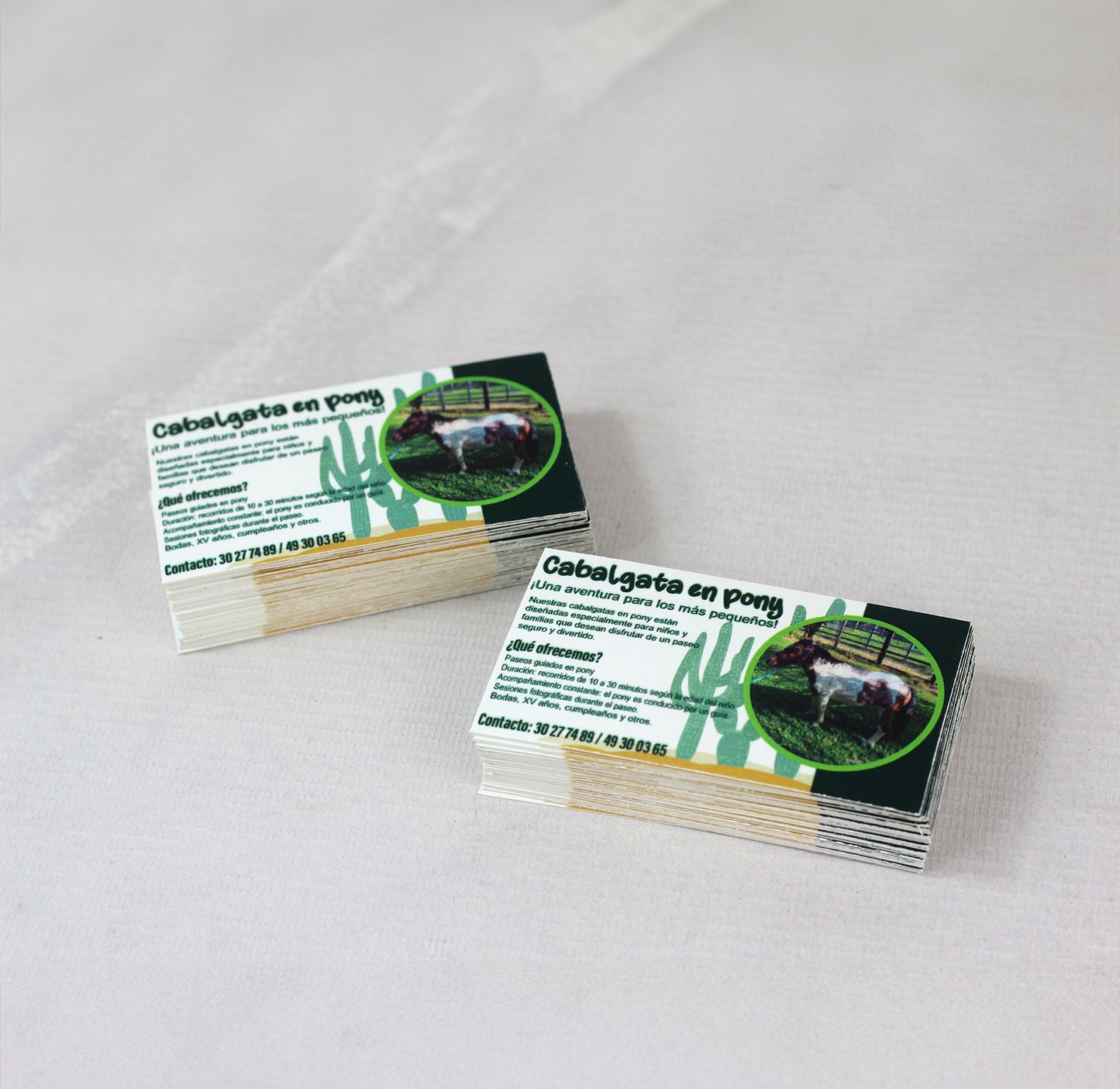 Ciento de Tarjetas de Presentacion. Impresión 1 Lado. Medidas 2x3.5 pulgadas.