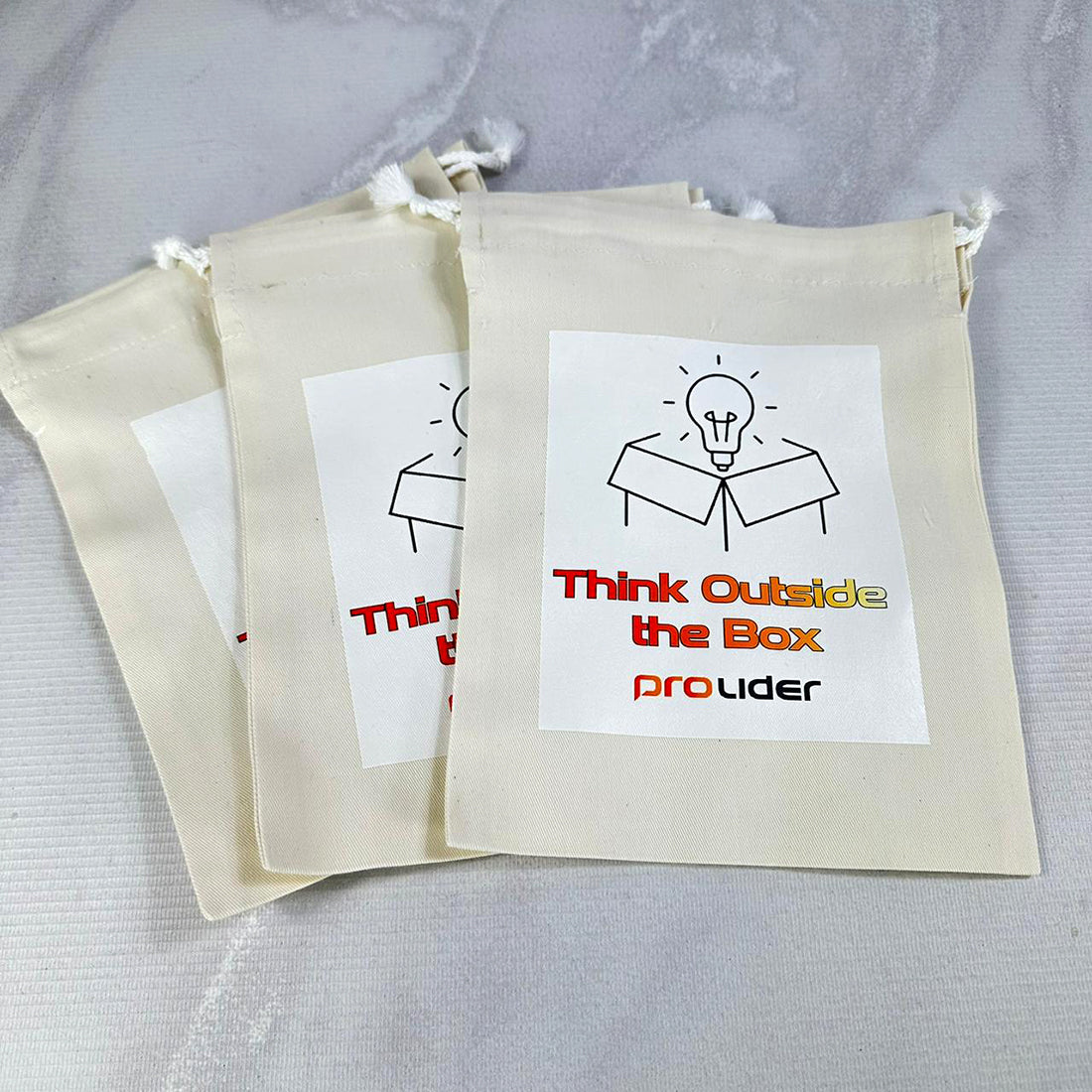 12 Bolsas de Lona Stretch para Joyería con DTF o Sublimadas Medidas: 20x18 cm