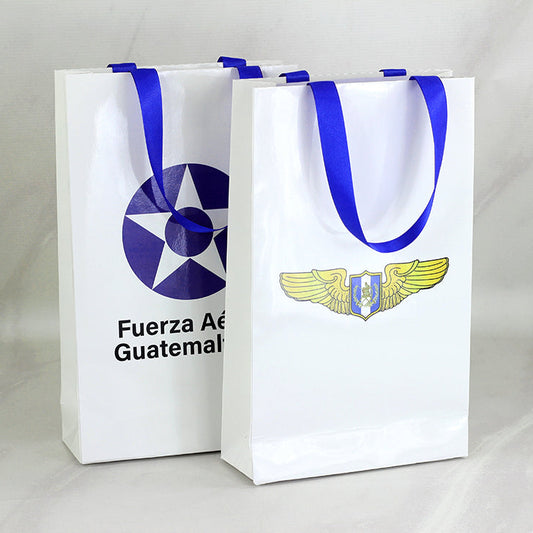 Ciento de Bolsas Boutique Laminadas Grandes Medidas 22x36x8cm.