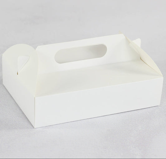 Ciento de Bandejas Blancas Medidas: 22.5x17x5.5 cm