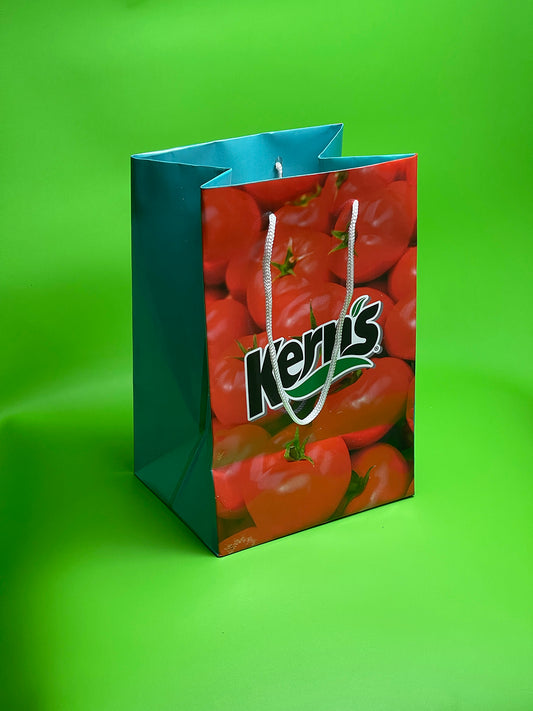 Ciento Bolsa Tipo Boutique Laminada Impresa Full Color MEDIDAS: 22x34x10 cm