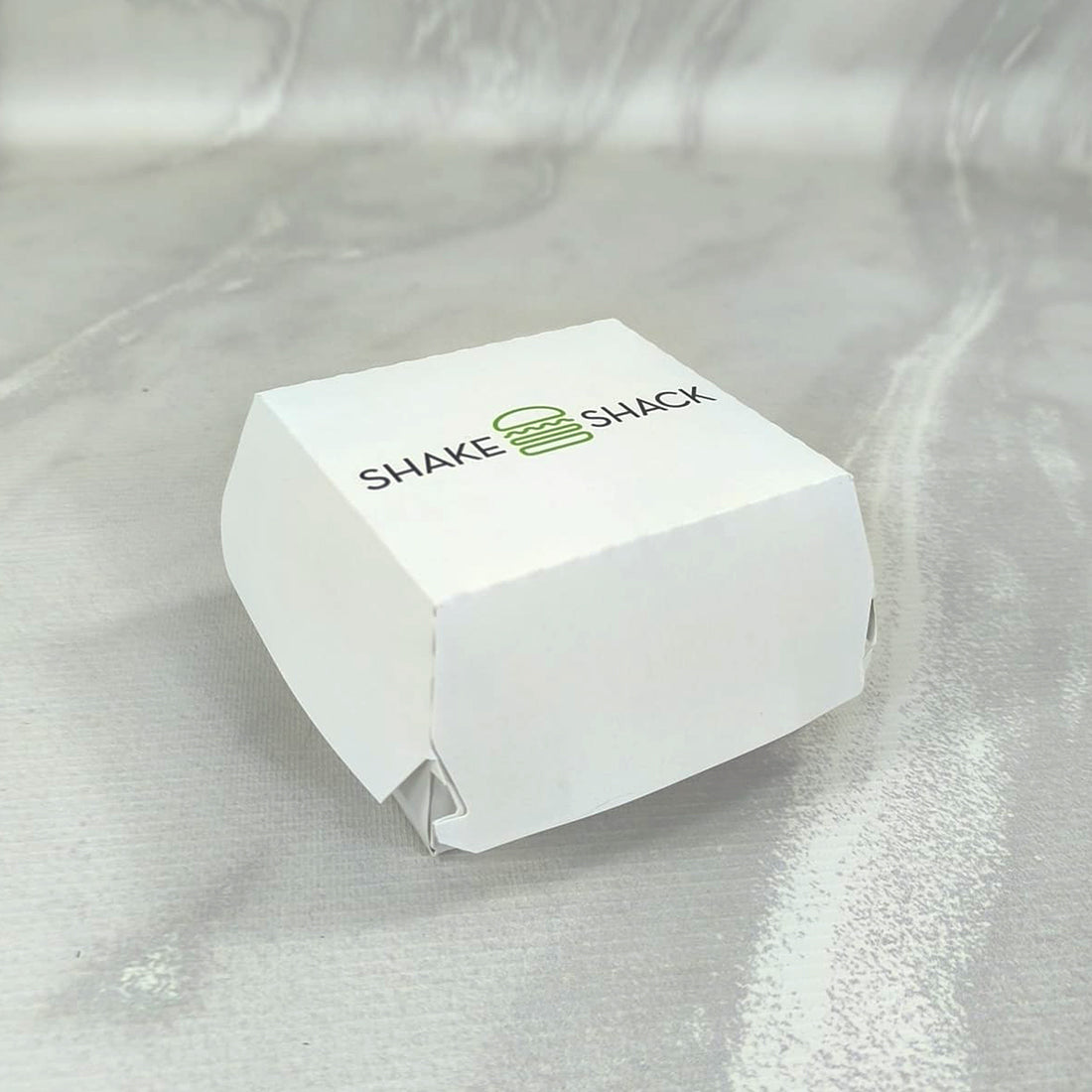 Millar de Cajas de Hamburguesas Personalizadas para Restaurantes. Tamaño: 11x11x8 cm