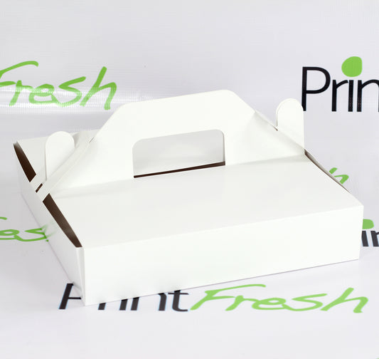 Ciento de Cajas Tipo Bandeja con Agarrador. Medidas: 38x27x8 CM.