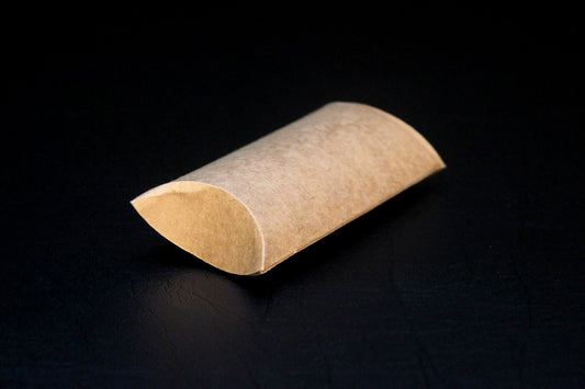 Millar de Cajitas Tipo Almohada Pequeñas en Kraft o Texcote. MEDIDAS: 2X4 pulgadas