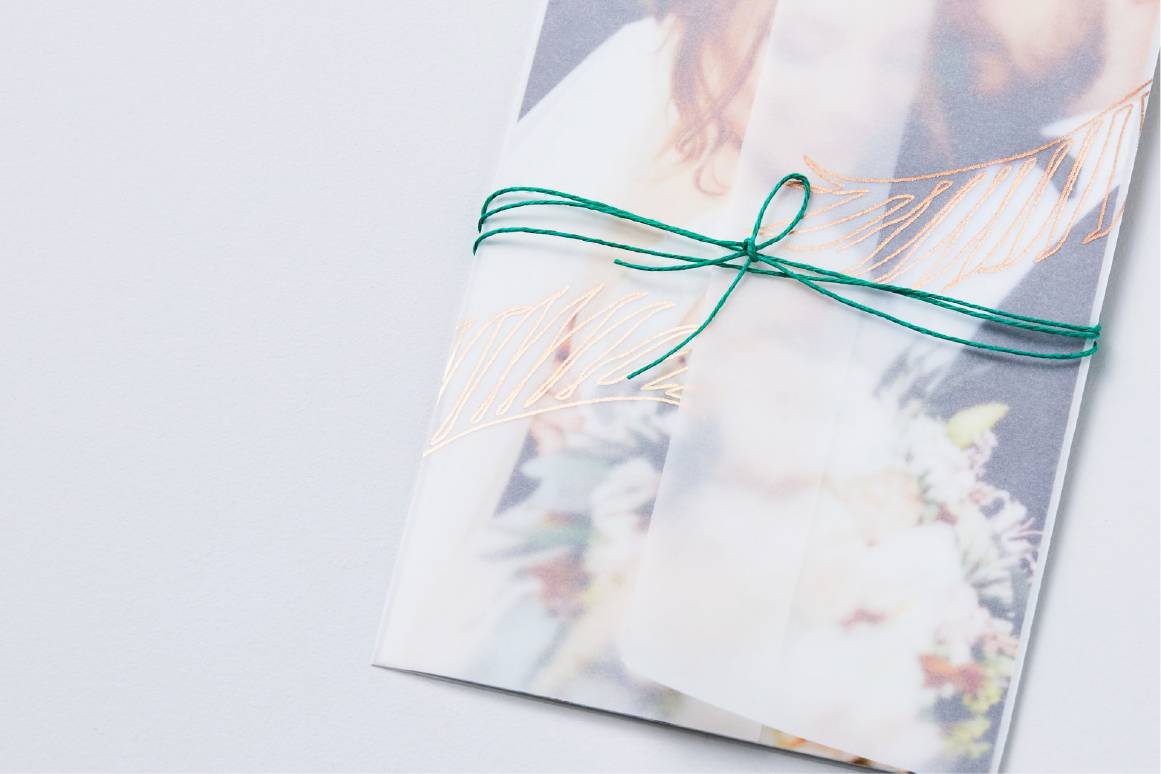 25 Invitaciones con Sobre de Calco con Detalles en Foil