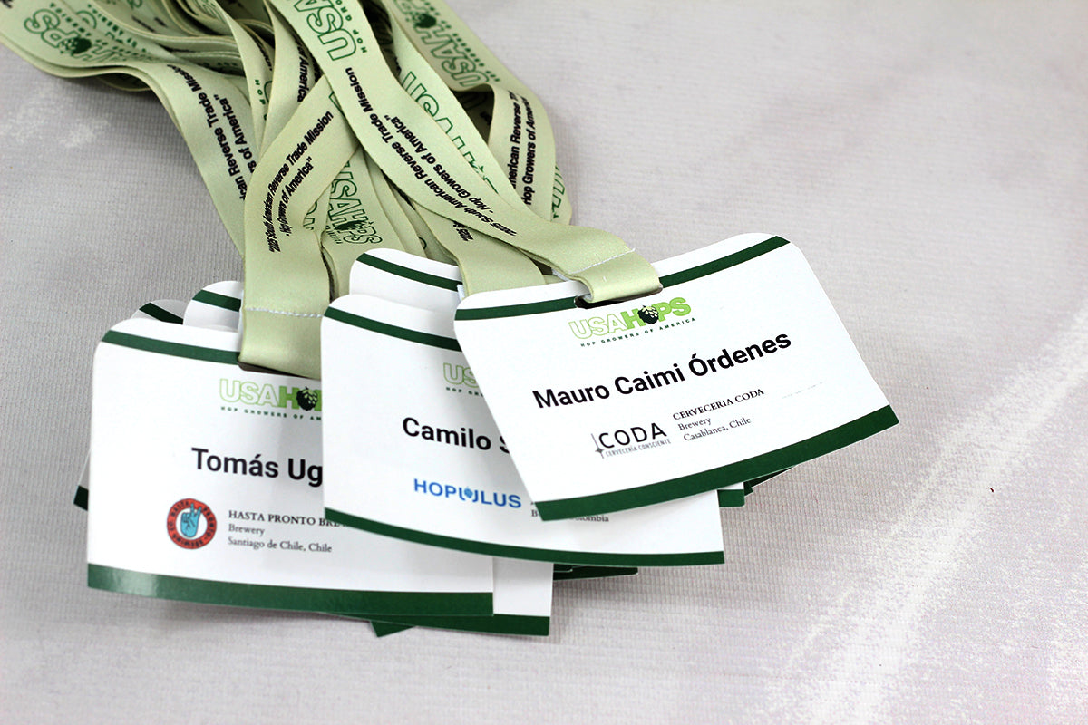 12 Lanyards Personalizados y Gafete en Texcote