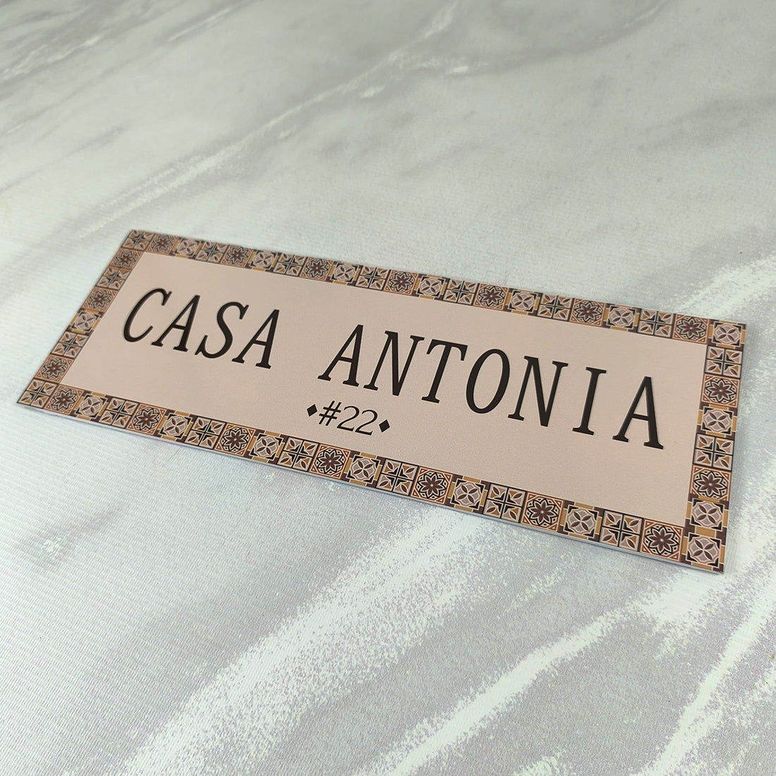 6 Rótulos elaborados en Vinil Adhesivo sobre PVC  de 3mm Tamaño: 40x15 cm