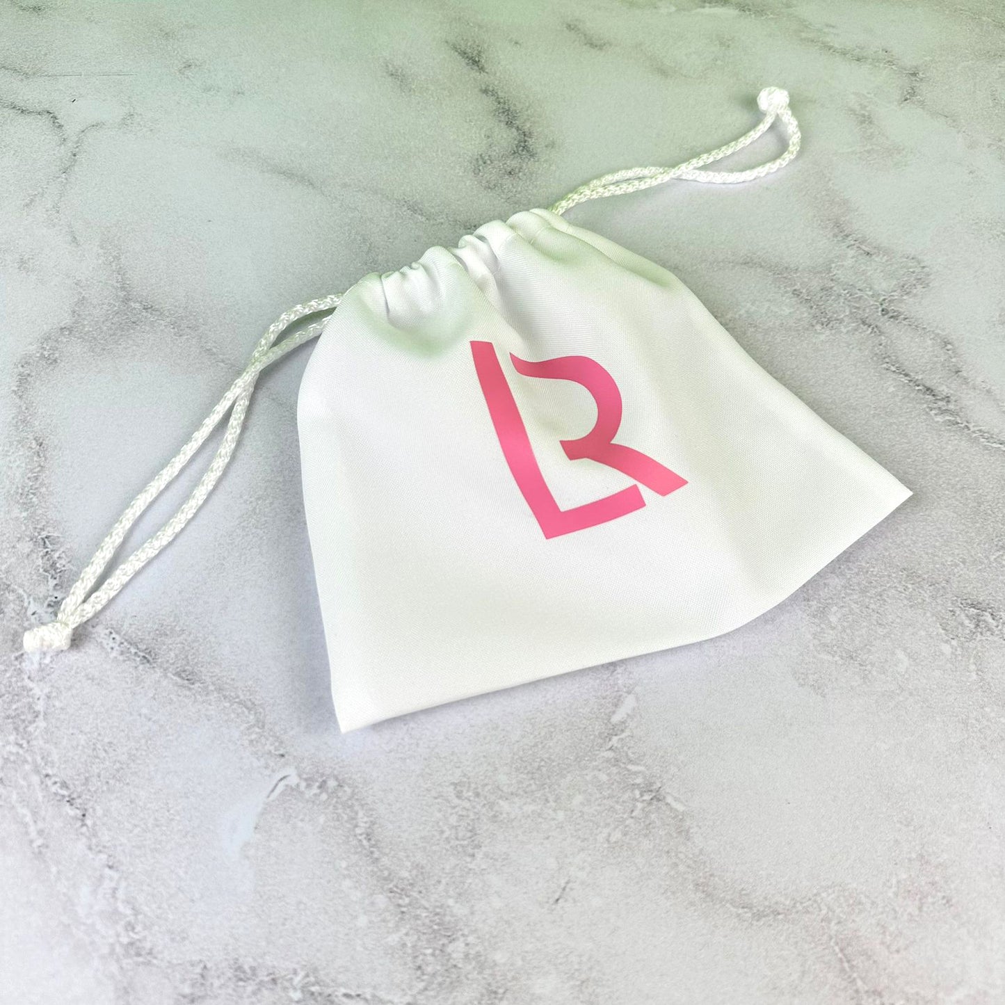 25 Bolsas de Tela para Joyería con DTF o Sublimadas Medidas: 20×18 cm
