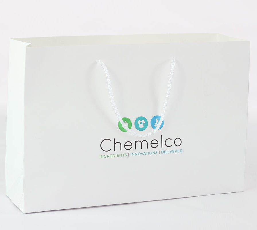 Ciento de Bolsas Boutique Personalizada Medidas: 38x24x9cm.