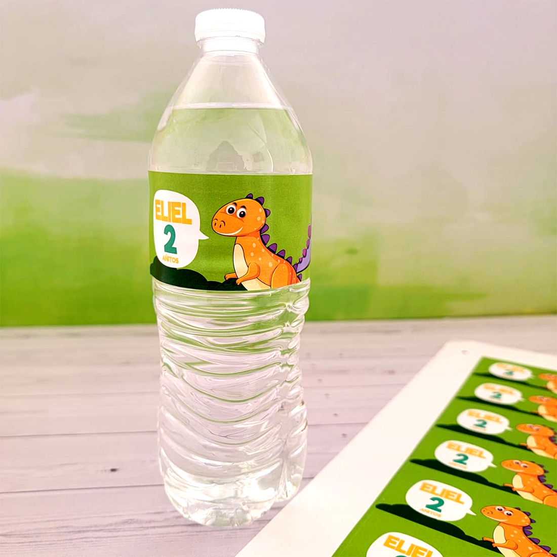 Etiquetas de botellas de agua personalizadas / Botella de agua